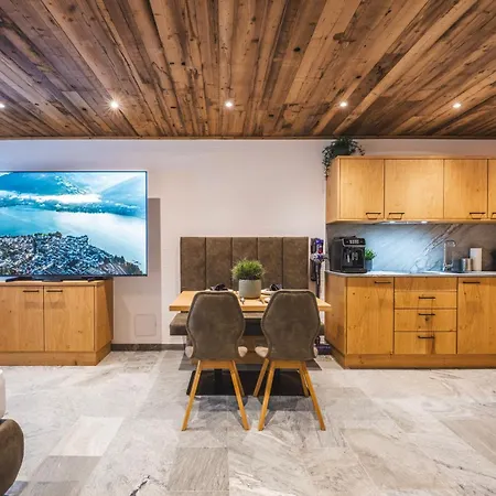 Alpine Essence - Luxury In Zell Am Center Apartment Zell am See