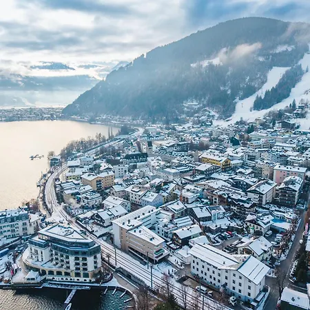 Alpine Essence - Luxury In Zell Am Center Appartement