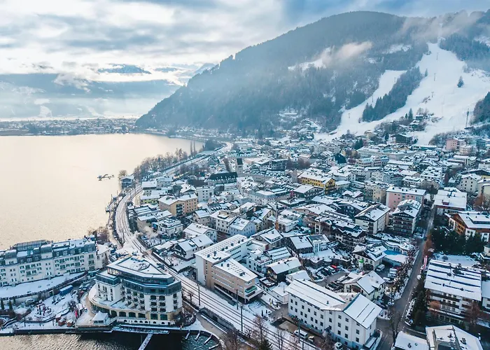 Alpine Essence - Luxury In Zell Am Center Appartement